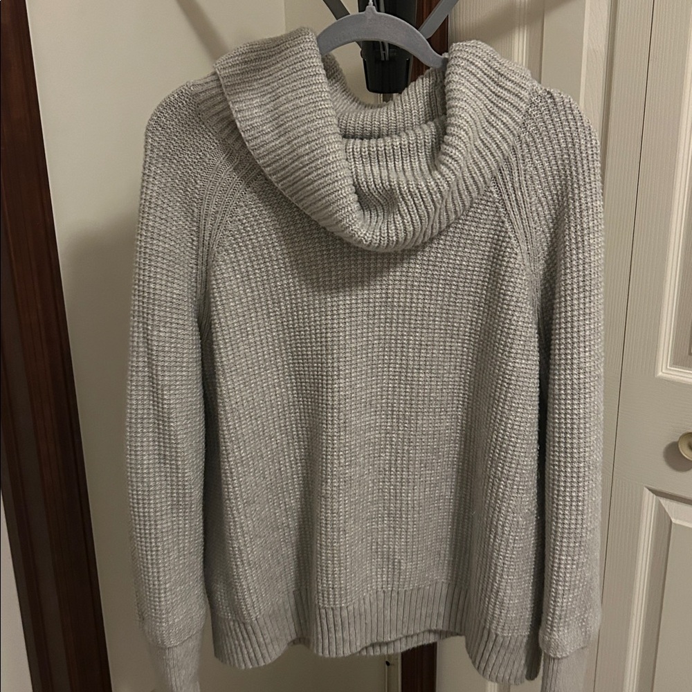 Market & Spruce Gray Cowl Neck Sweater